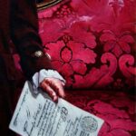 Estanislao de Lugo y Molina - Documento y sofa - Óleo y acrílico sobre lienzo - 125x67 cm - Año 2025 - Colección privada